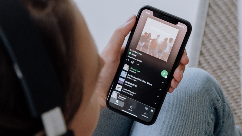 Link tải và cách tải Spotify Premium Mod APK cho Android mới nhất 2026 5 Spotify Mod Premium APK cho phép chuyển bài hát không giới hạn