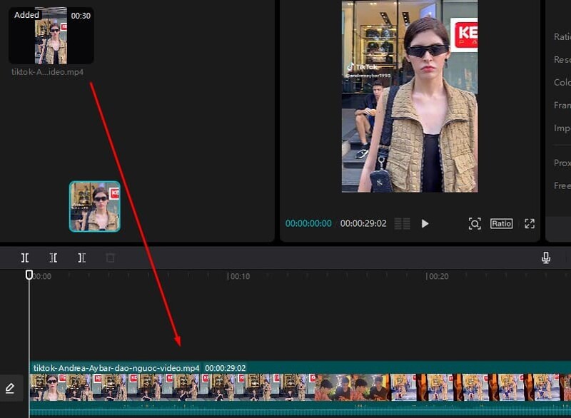 Tải video cần chèn lời bài hát vào CapCut Tải video cần chèn lời bài hát vào CapCut