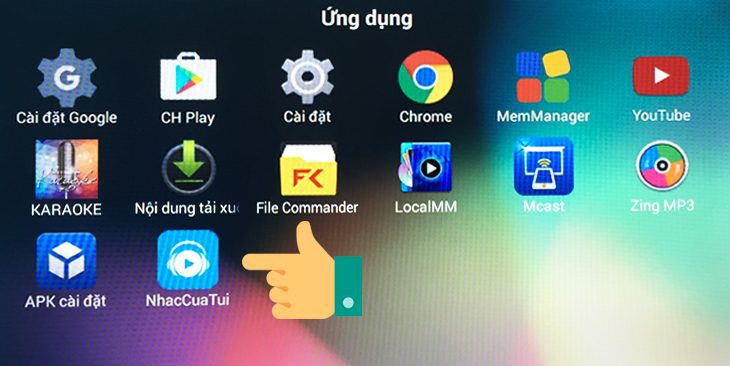 Nhấp vào biểu tượng Youtube trên Tivi Nhấp vào biểu tượng Youtube trên Tivi